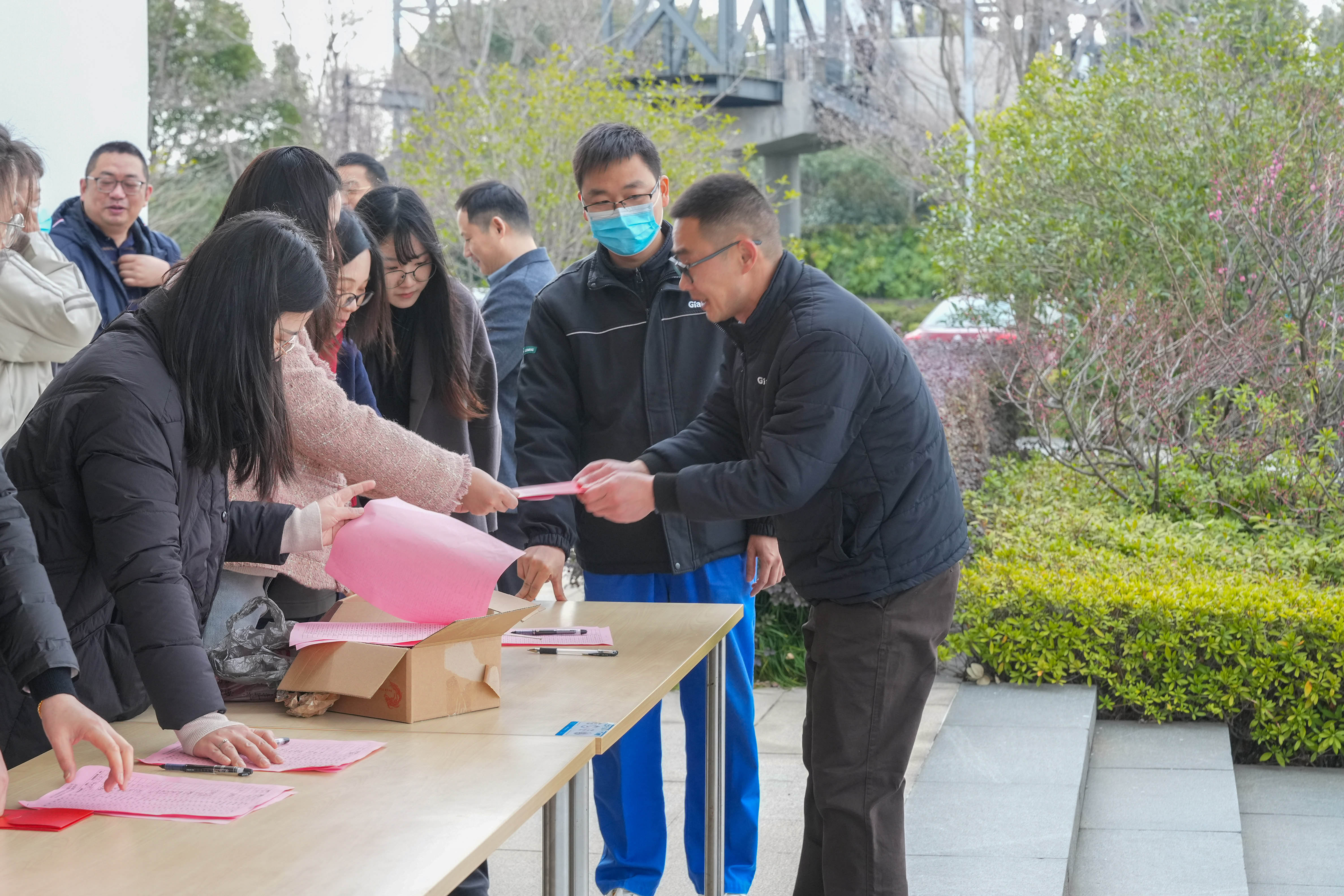 祥龍騰飛迎開(kāi)工 春到巨人工業(yè)園