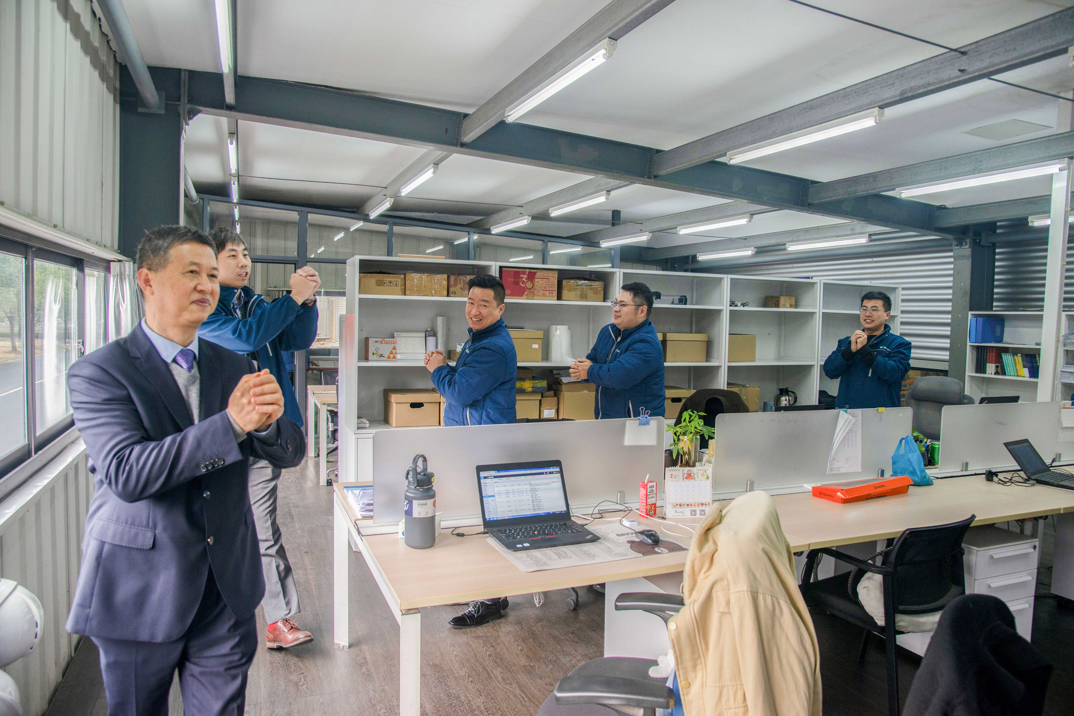 祥龍騰飛迎開(kāi)工 春到巨人工業(yè)園